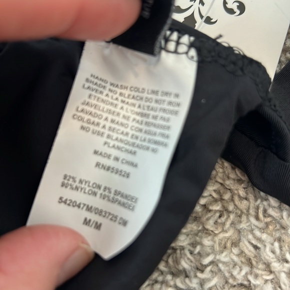 NWT $146 BECCA Medium M 8 10 Black Ribbed Sexy Bikini 2 piece swimsuit NEW Gold - Picture 16 of 16